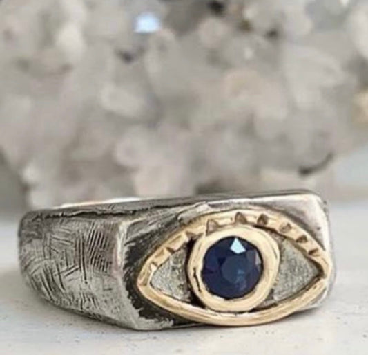 Vista Signet Ring